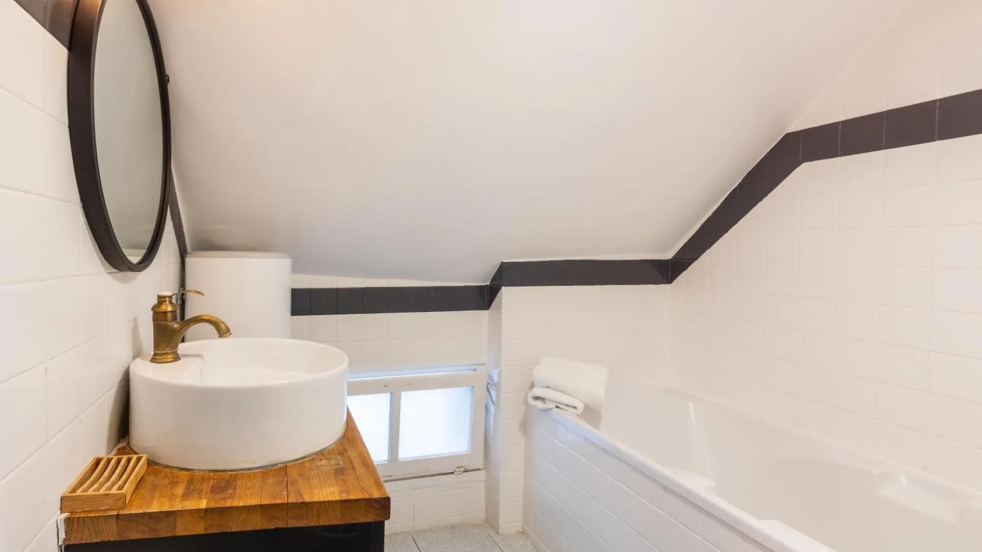 Sentier, Marais, Spacieux Duplex 2 Salles De Bain Párizs Franciaország