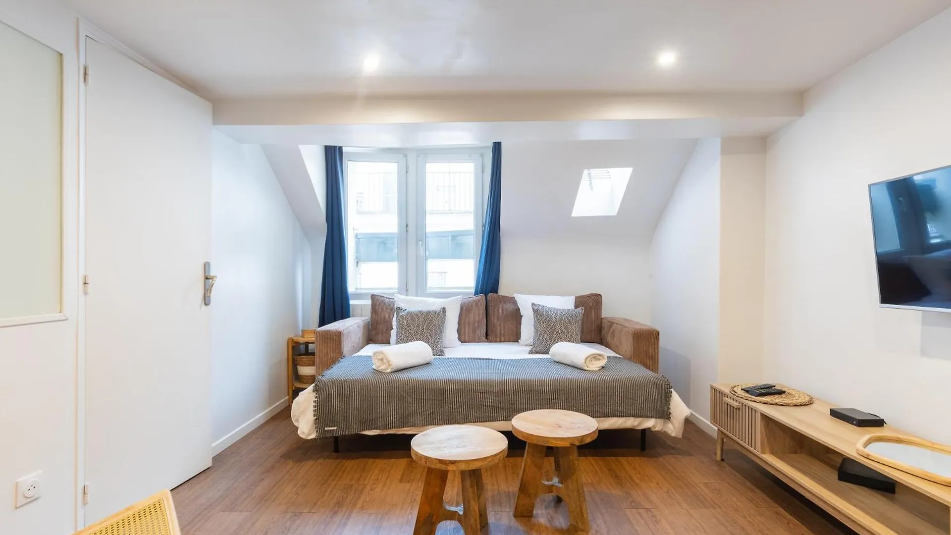 Sentier, Marais, Spacieux Duplex 2 Salles De Bain Paris